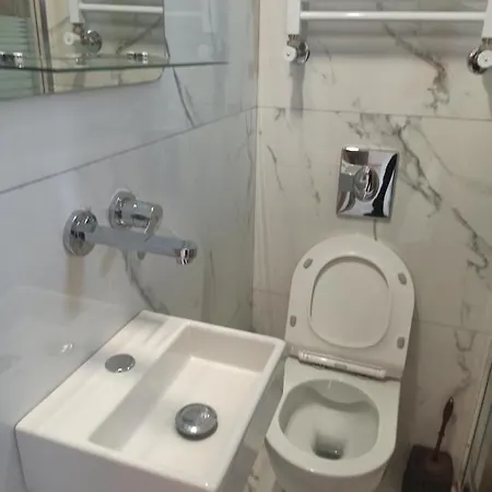 Apartman Bela PalaiónTsiflíkion