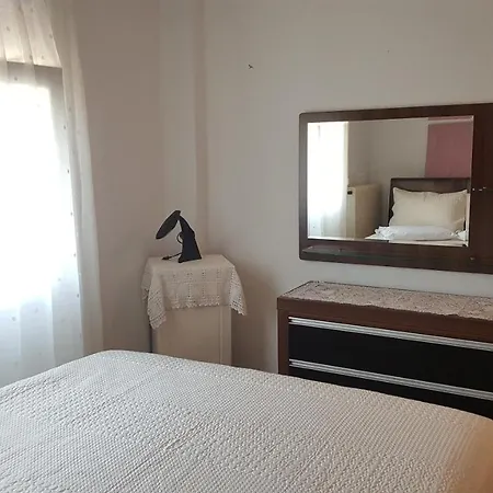 Bela Apartament *