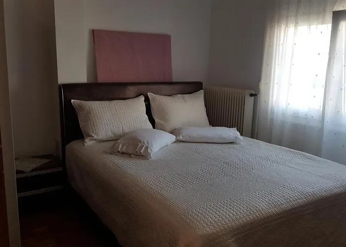 Bela PalaiónTsiflíkion